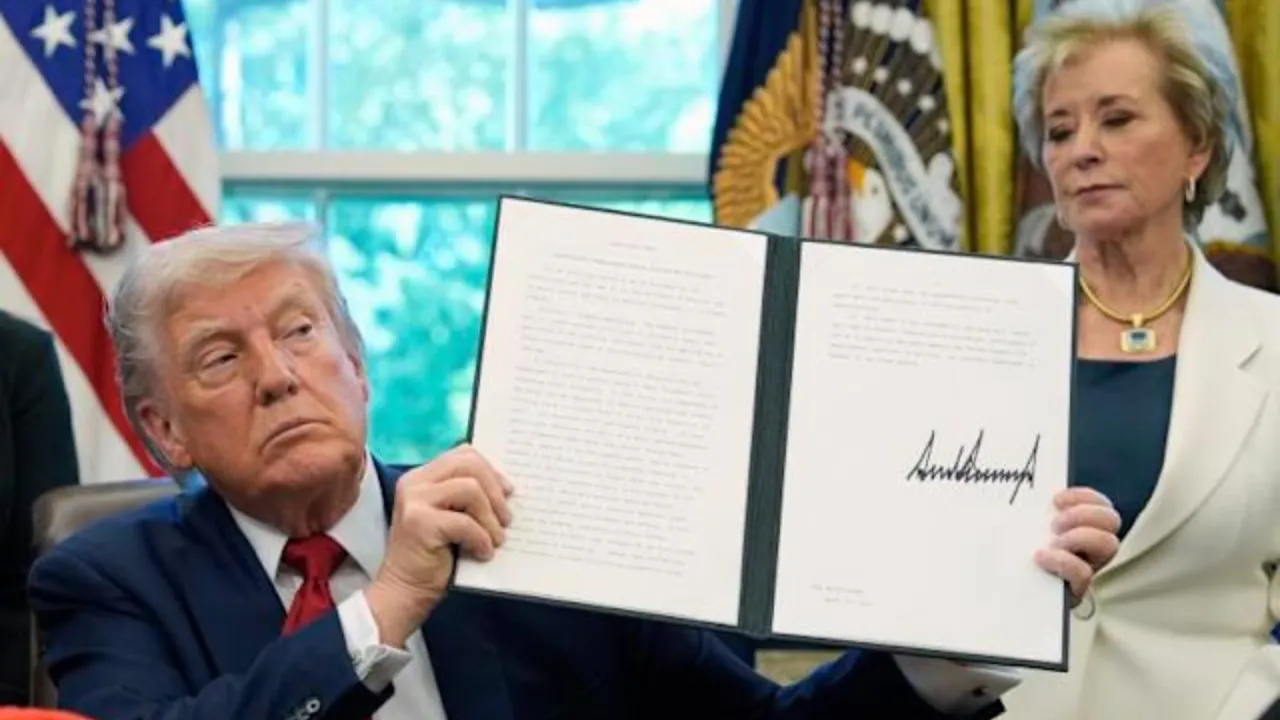 Federal Education Funds Freeze 2025